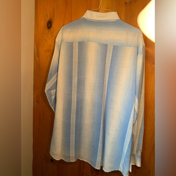 Summer beach/dress shirt - Picture 3 of 3